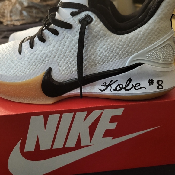 CUSTOM -  KOBE MAMBA main image 5